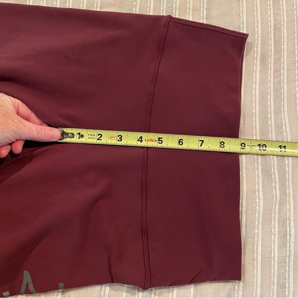 Lululemon Wunder Under High Rise Tight Leggings Lunar New Year Garnet 6 W5CNWS - Picture 8 of 11